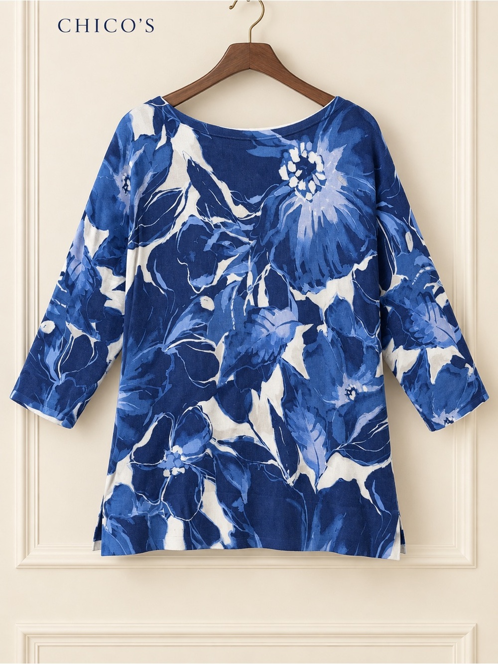 Chico’s Size 3 XL Blue Floral Cashmere Blend Boatneck Tunic Sweater